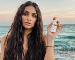 The actress promotes a number of brands including Loreal Paris.